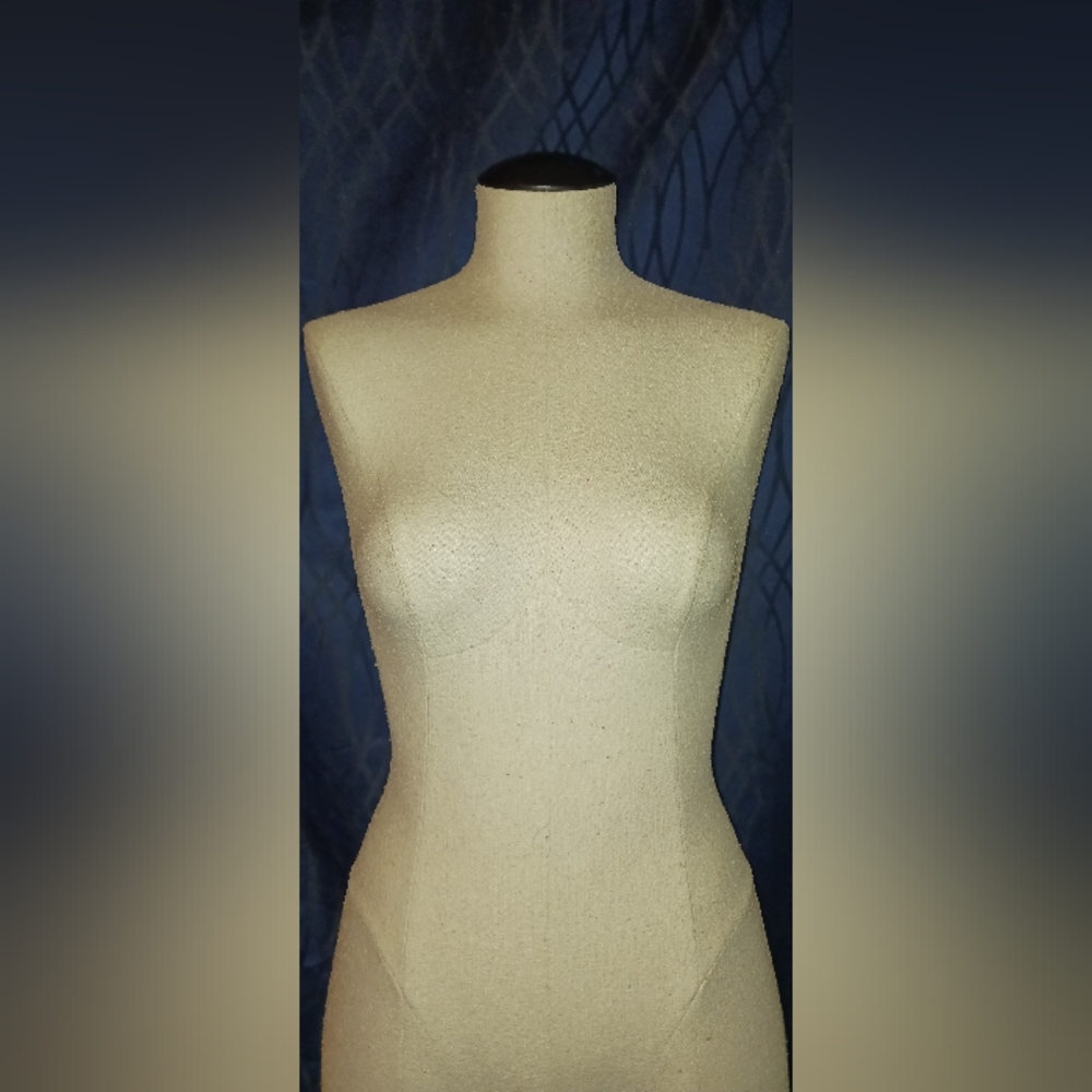 Dress Form Mannequin